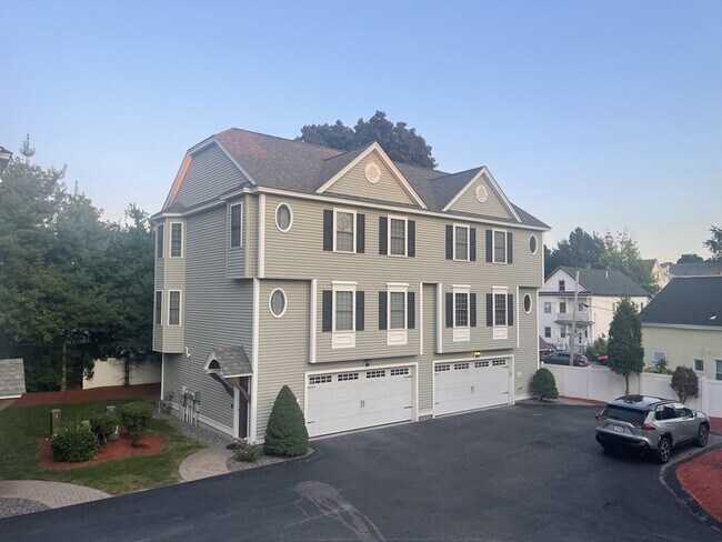 Photo - 126 Smith St Townhome