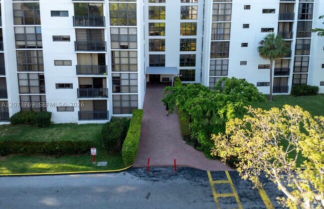 Photo - 17011 N Bay Rd Unit 215