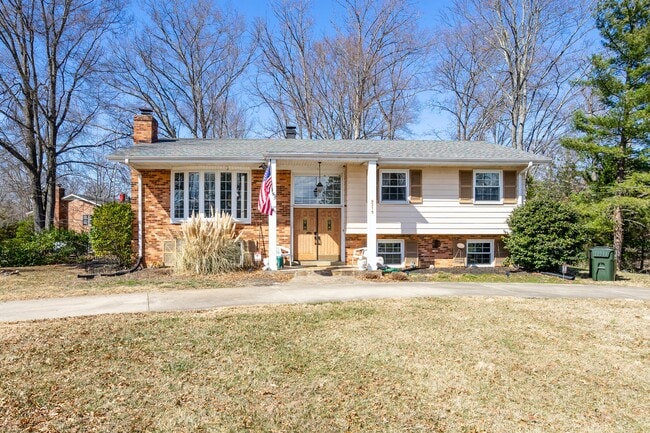 Photo - 9215 Cherrytree Dr
