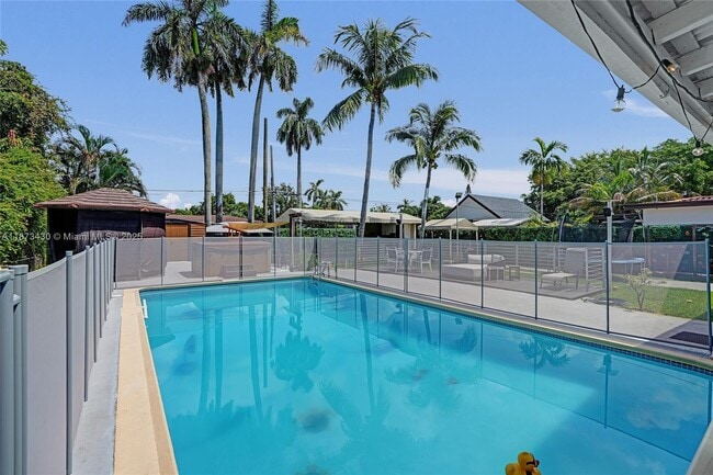 Photo - 221 NW 145th St