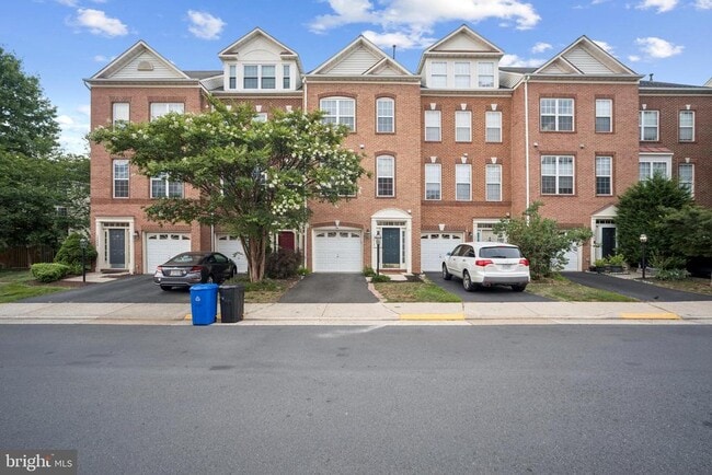 Building Photo - 13013 Park Crescent Cir Rental