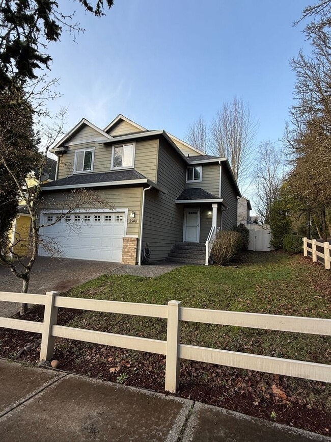 Photo - Beautiful 4B/2.5Ba Home in Ridgefield!