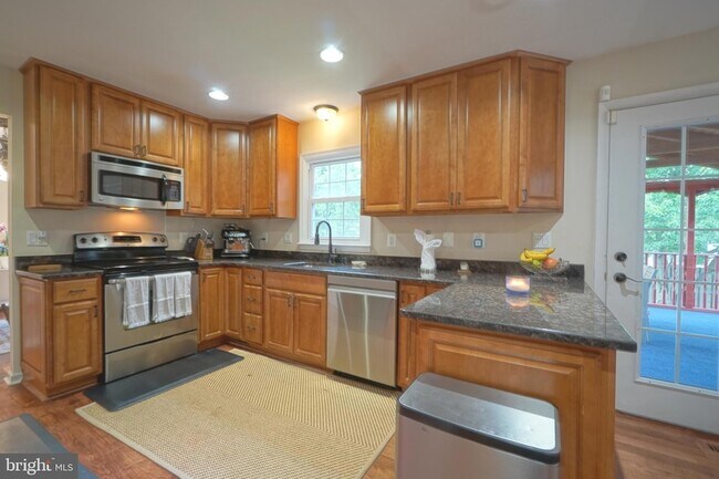 Photo - 1432 Powells Tavern Pl