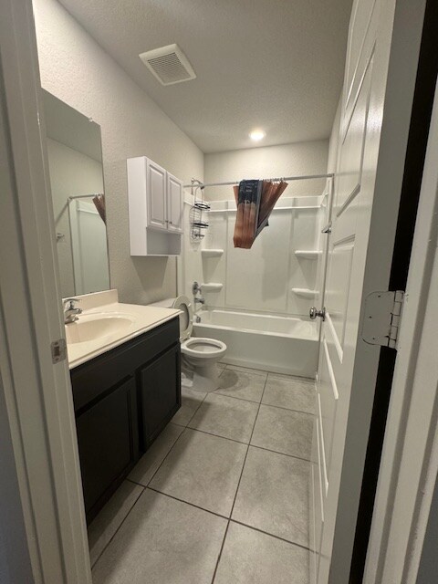 Photo - 22109 Akin Path