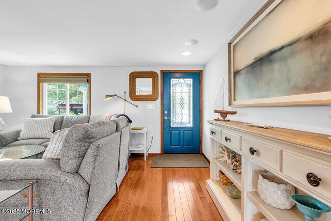 Photo - 308 16th Ave