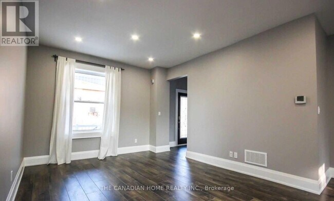 Photo - 58 Burton St