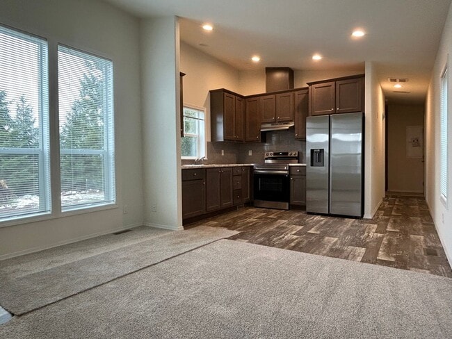 Photo - Powers Creek Unit 19017