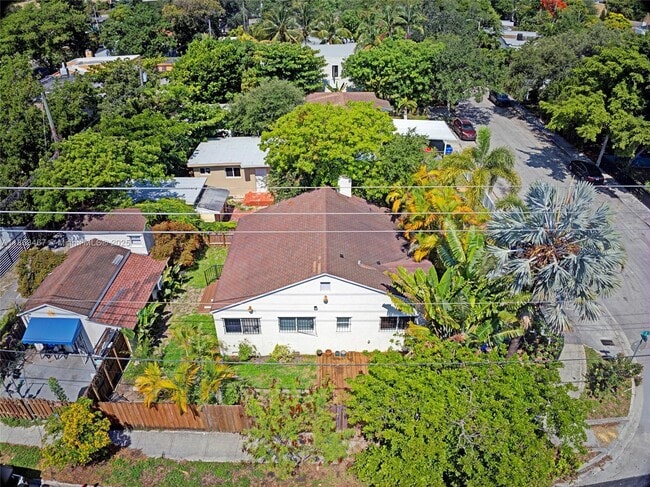 Building Photo - 500 NW 47th St Rental