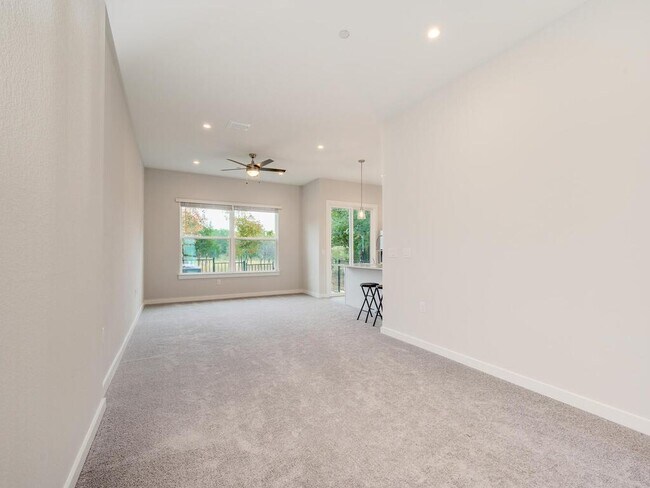 Photo - 12001 Vista Parke Dr Unit 1103