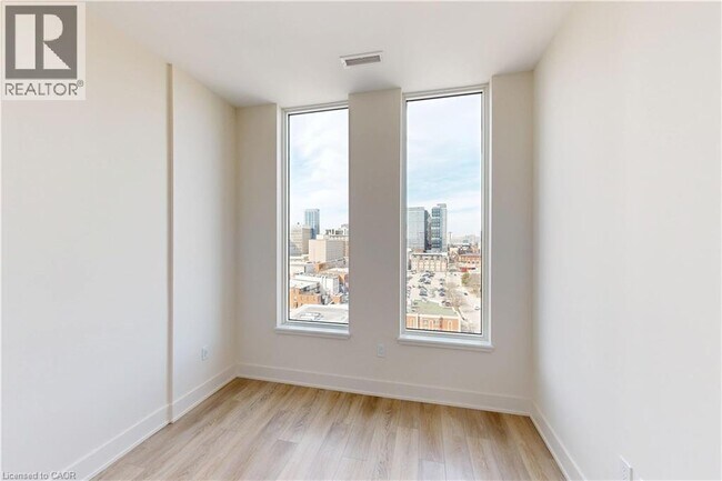 Photo - 212 King William St Unit 1411