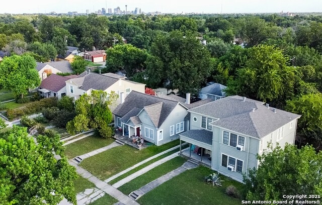 Photo - 2020 W Woodlawn Ave Casa