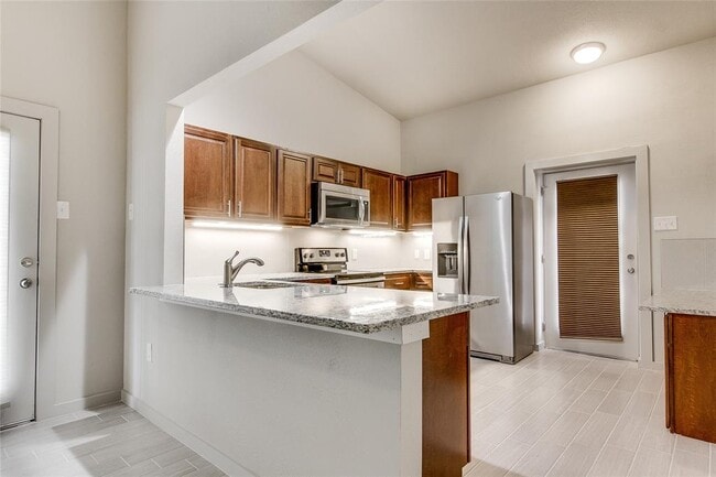 Photo - 6407 Hopkins Dr