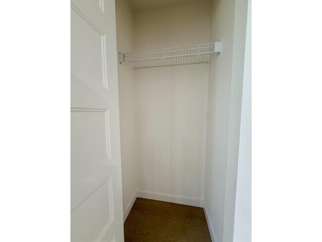 178 178 St