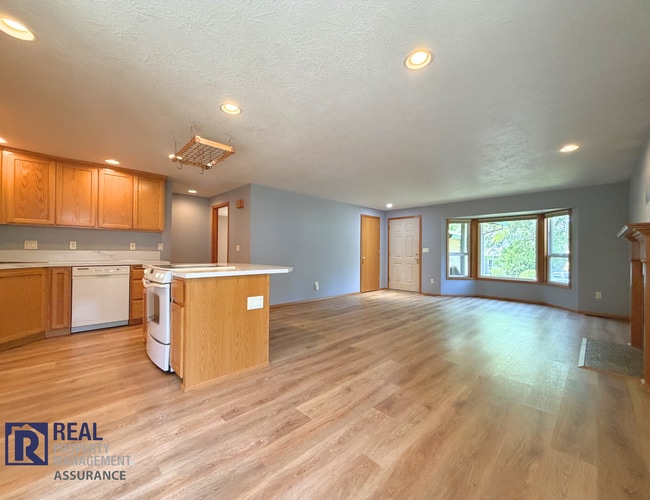 Photo - Beautiful 3-Bedroom Home with Fenced Yard, Central A/C & 2-Car Garage