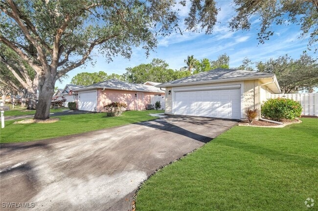 Building Photo - 14899 Crescent Cove Dr Rental