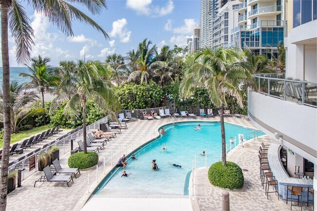 Photo - 17375 Collins Ave Unit 701
