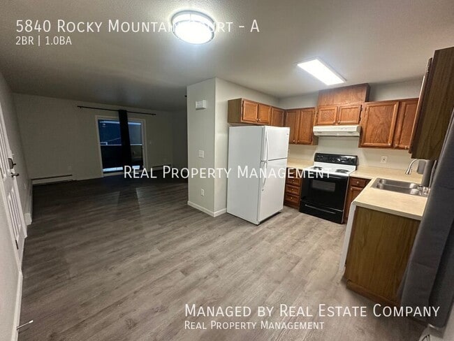 Photo - 5840 Rocky Mountain Ct Unidad A