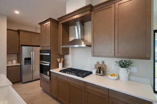 Photo - 10910 SW Pioneer Pkwy