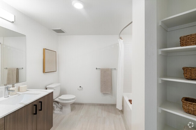 2BR, 2BA - 1,317SF Primary Bathroom