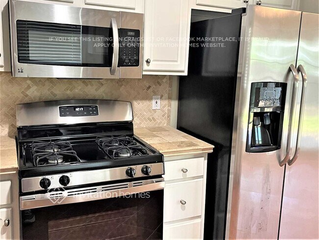 Photo - 521 Oak Vista Ct