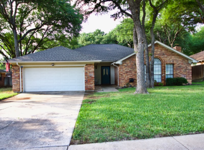 Photo - 320 Heneretta Dr