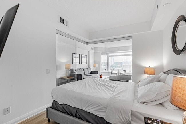 Photo - 161 Cumberland St Unité SI ID1380540P