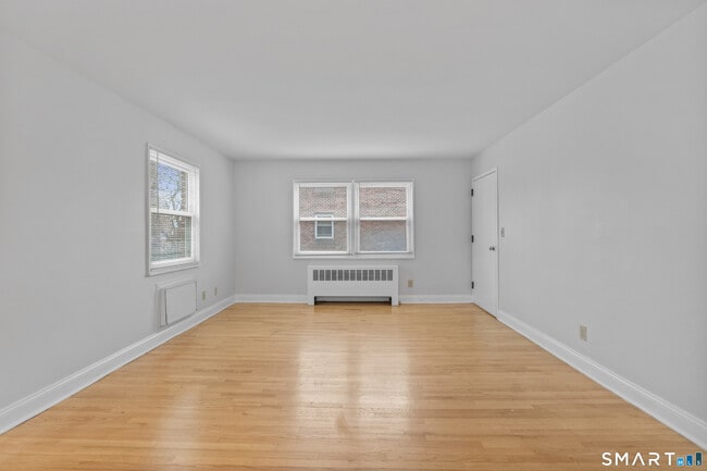 Photo - 110 Blachley Rd