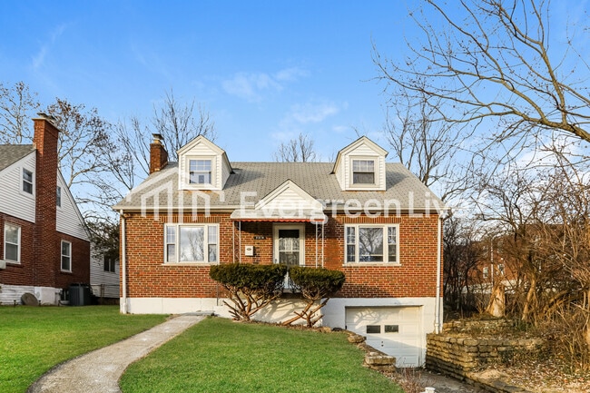 Building Photo - 3316 Robinet Dr Unit 3316 Robinet Dr