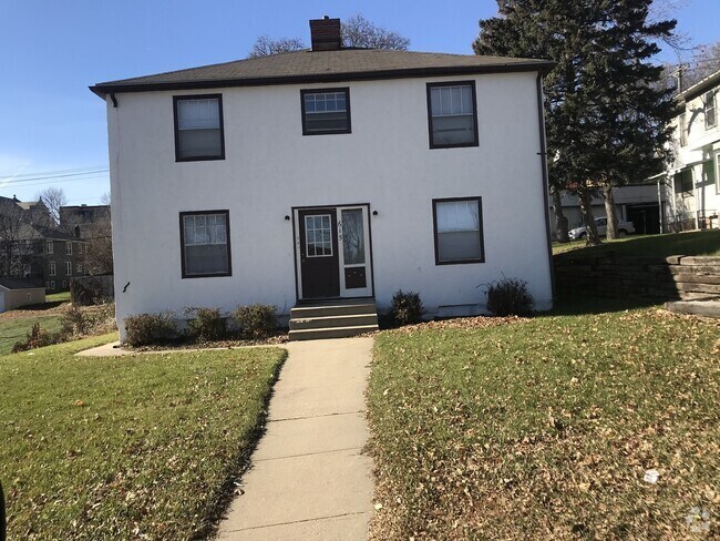 Building Photo - 615 N Minnesota Ave Unit 03 Rental