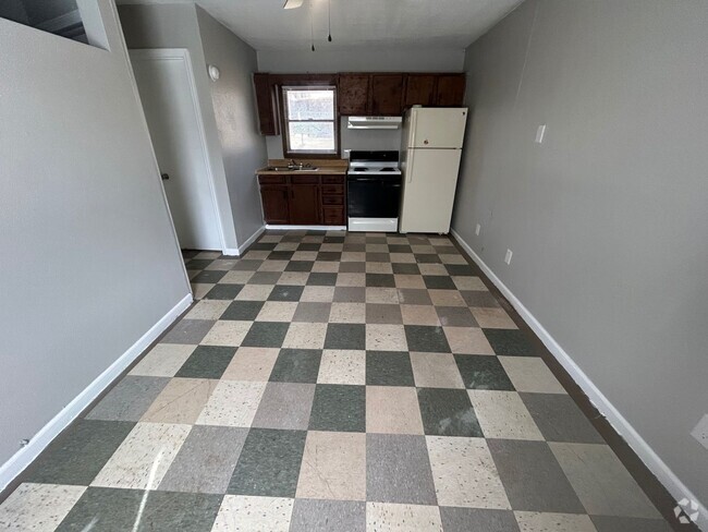 Building Photo - 2177 McCravy St Rental