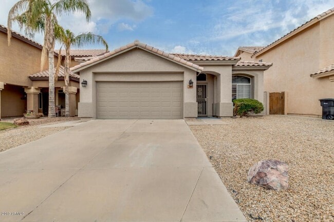 Building Photo - Remodeled 3-bedroom in Chandler