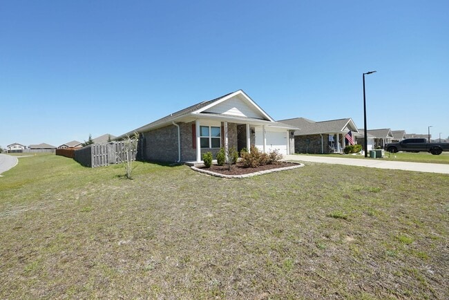 Photo - Central Crestview Location