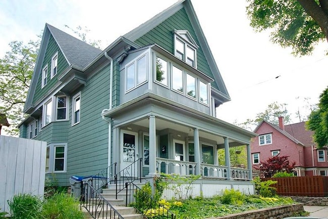 Photo - 2719 E Hartford Ave Unidad 2719 E Hartford ave