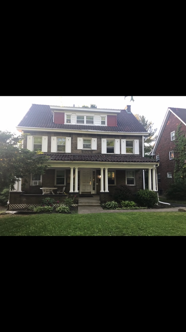 Photo - 5737 5th Ave