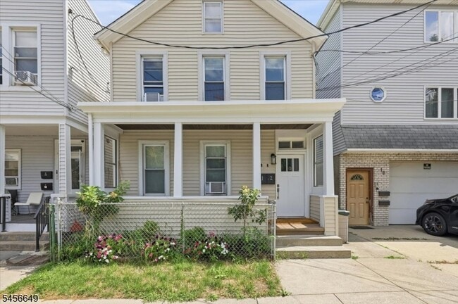 Photo - 12 Prospect Ave
