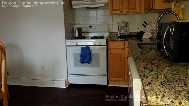 Photo - 78 Linden St Apartment Unit 1