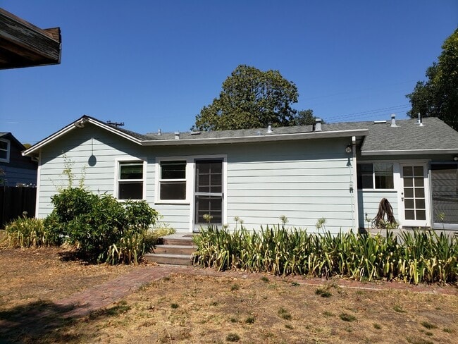 Photo - 1409 Park Ave