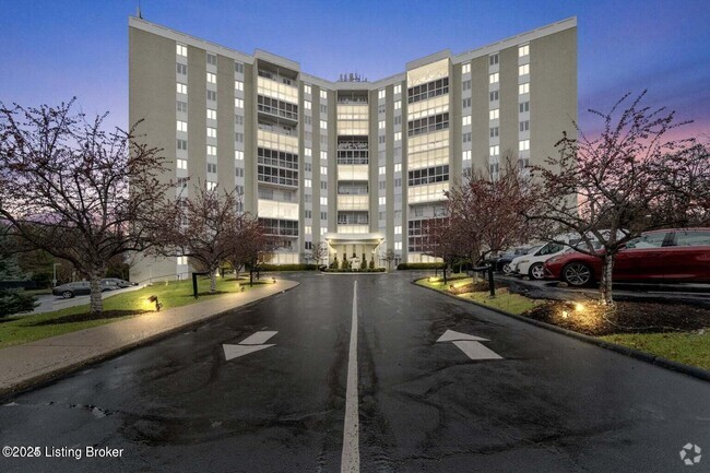 Building Photo - 5100 US-42 Unit #911 Rental