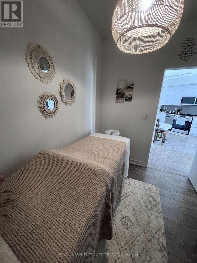 Photo - 225 Malta Ave. Unité 901