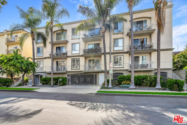 Photo - 117 S Clark Dr Condo Unit 305