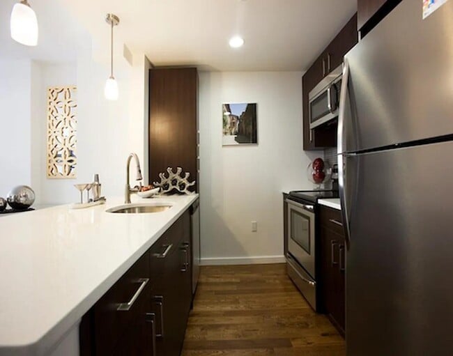 Photo - 260 W 26th St Unit 9O