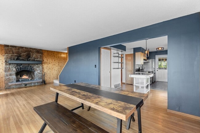 848 Aspen Dr