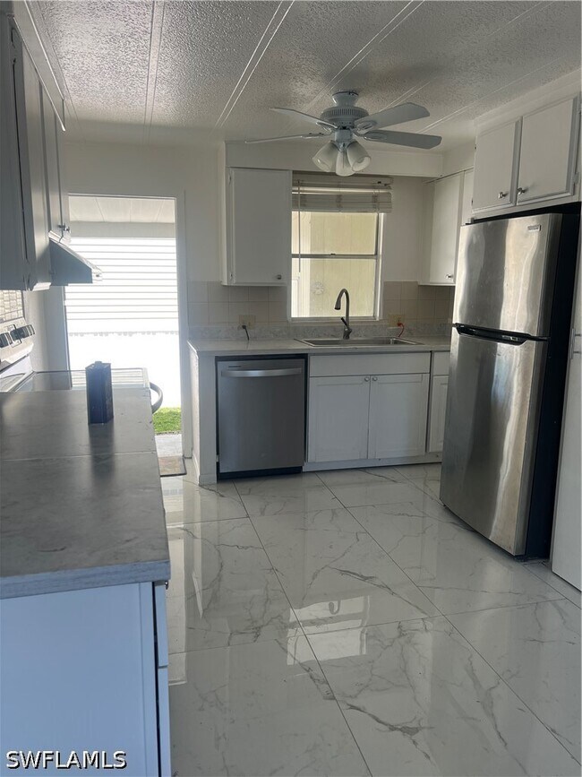 Photo - 777 Walkerbilt Rd