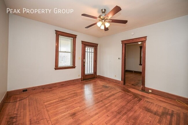 Photo - 409 Ada St