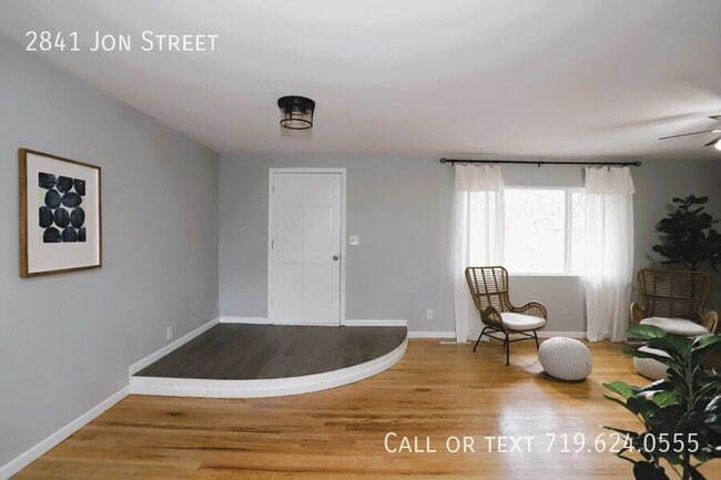 Photo - 2841 Jon St