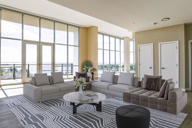 Photo - 2 Hbr Pt Rd S