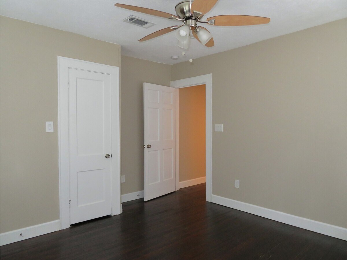 Photo - 12 Greenwood St