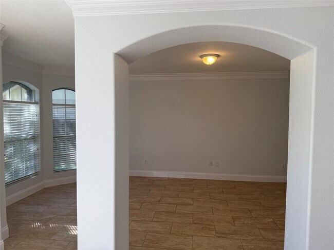 Photo - 1524 Lorson Loop