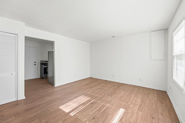 Photo - Tiehen Realty - Booth Unit 3906R