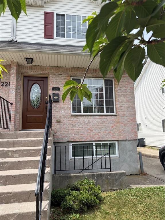 226 Osgood Ave